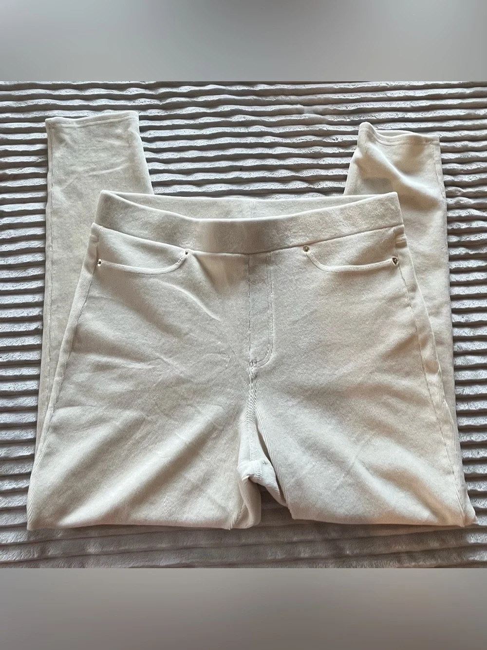 Michael Kors cream cordoroy skinny pants ♡